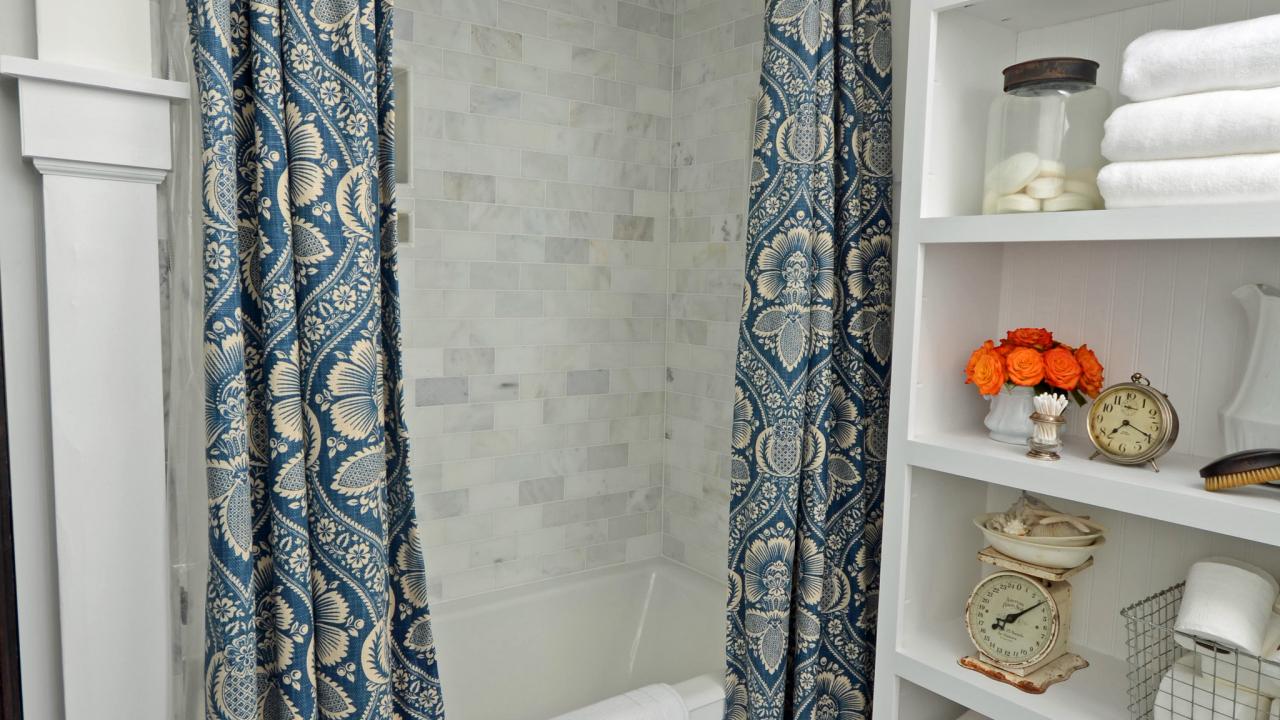 Relive The Past With Retro Shower Curtains